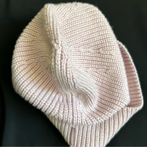 Lululemon RIBBED MERINO WOOL BLEND KNIT BEANIE size L/XL Pink - Picture 3 of 8